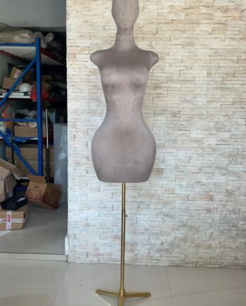 Fully Pinnable BBL Mannequin