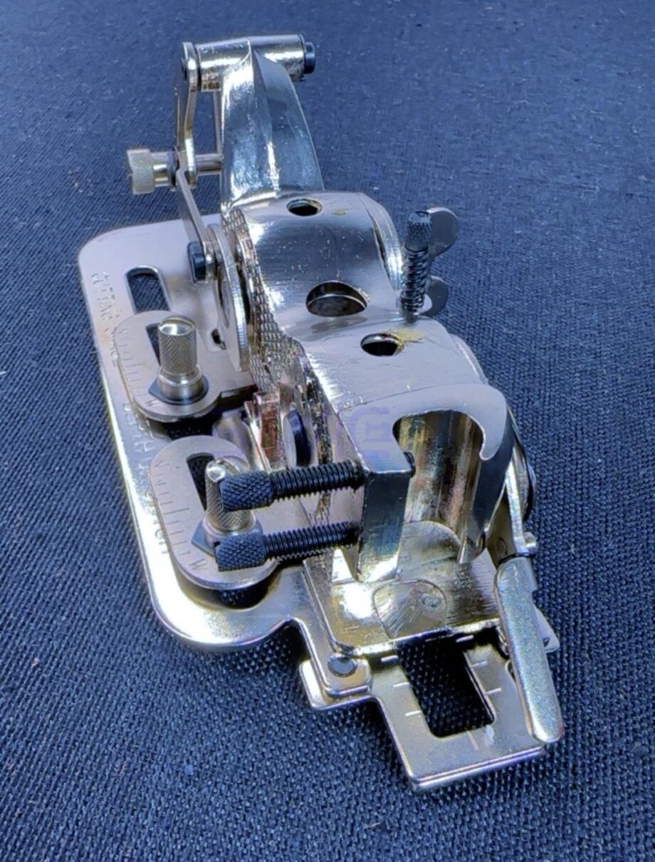 Universal Buttonhole Attachment