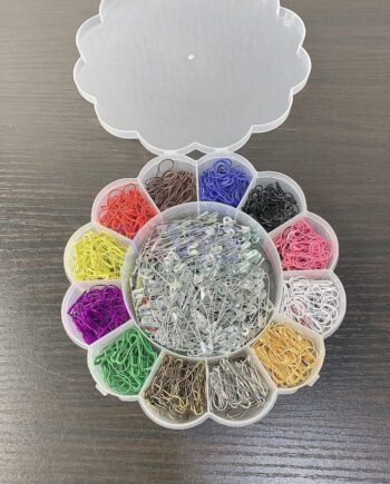 Round Boxed Safety Pins