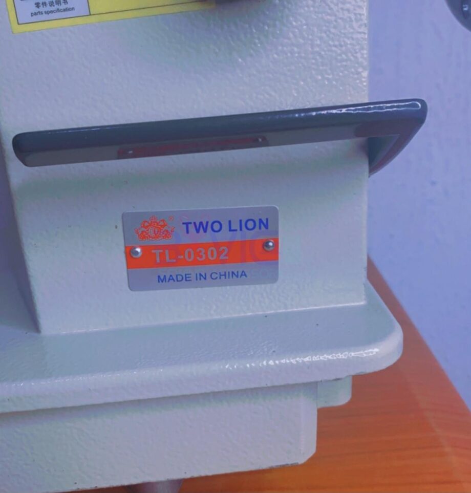 Two Lion TL-0302 Industrial Leather Sewing Machine