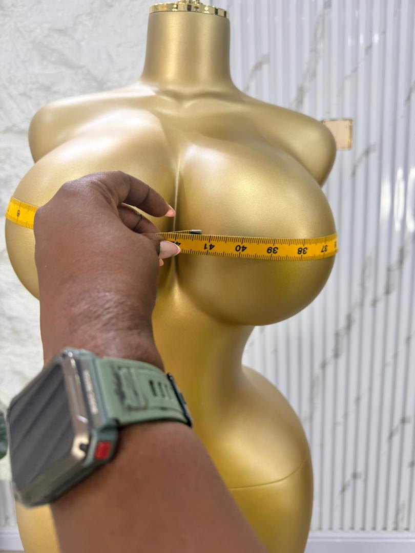 Gold Curvy BBL Mannequin - Image 2