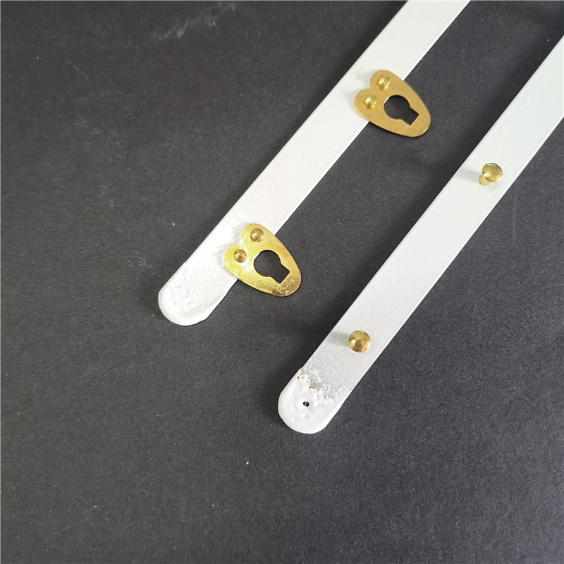White 6 Buckles Corset Busk (Gold) - Image 2